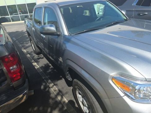 Used 2023 Toyota Tacoma SR image 10