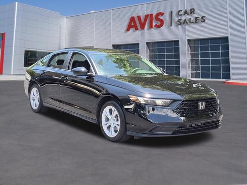 Used 2025 Honda Accord LX image 3