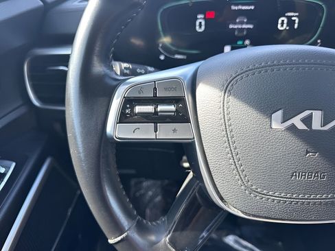 Used 2023 Kia Telluride S image 14