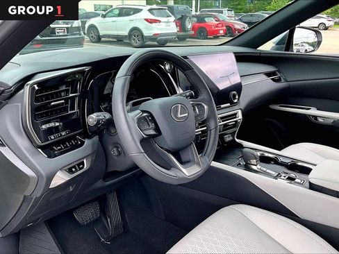 Certified 2025 Lexus RX 350 Premium Plus w/ Convenience Package FWD image 15
