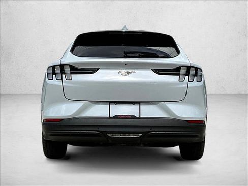 Used 2021 Ford Mustang Mach-E Select image 4