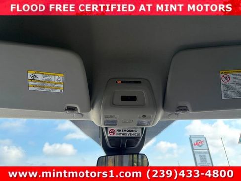 Used 2022 Ford Transit 250 148 High Roof Extended RWD image 15