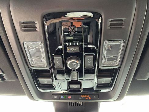 New 2026 GMC Yukon XL Denali image 28