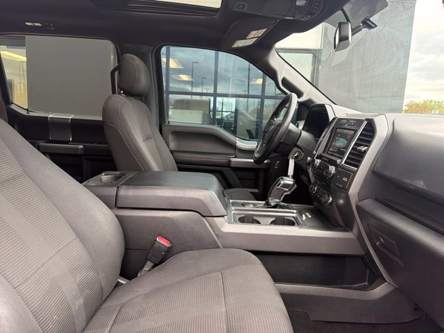 Used 2015 Ford F150 XLT w/ Equipment Group 302A Luxury AWD/4WD image 9