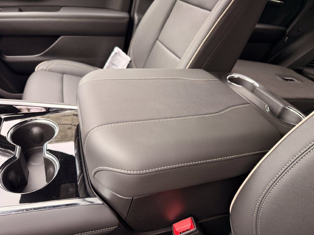 New 2027 Chevrolet Tahoe Premier w/ Sun And Tow Package RWD image 22
