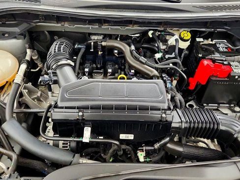 Used 2024 Ford Escape ST-Line w/ Cold Weather Package FWD image 25