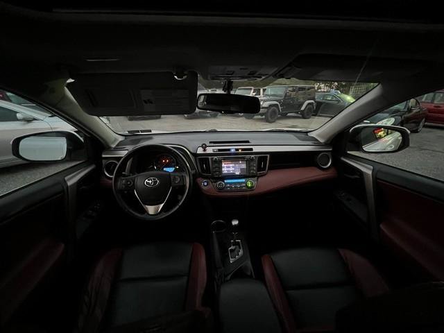 Used 2014 Toyota RAV4 Limited AWD/4WD image 18