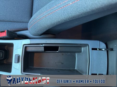 Used 2021 Chevrolet Bolt LT image 36