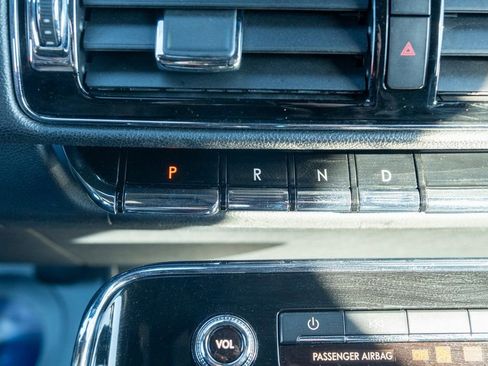 Used 2023 Lincoln Navigator Reserve image 25