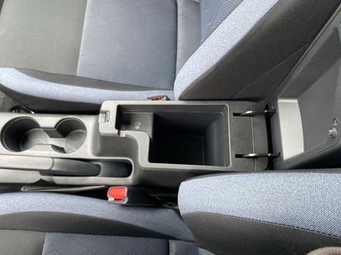 New 2025 Nissan Versa SV w/ Trunk Package image 17