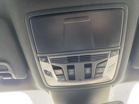 Used 2022 Acura MDX A-Spec image 30