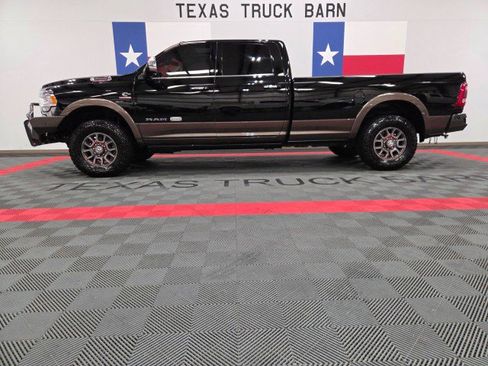 Used 2022 RAM 3500 Limited AWD/4WD image 1