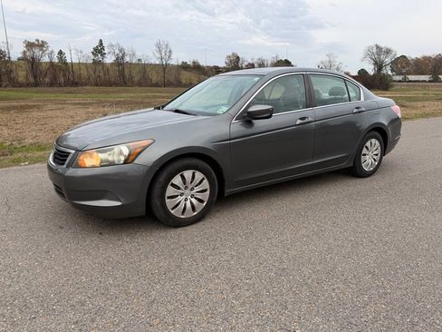 Used 2009 Honda Accord LX image 1