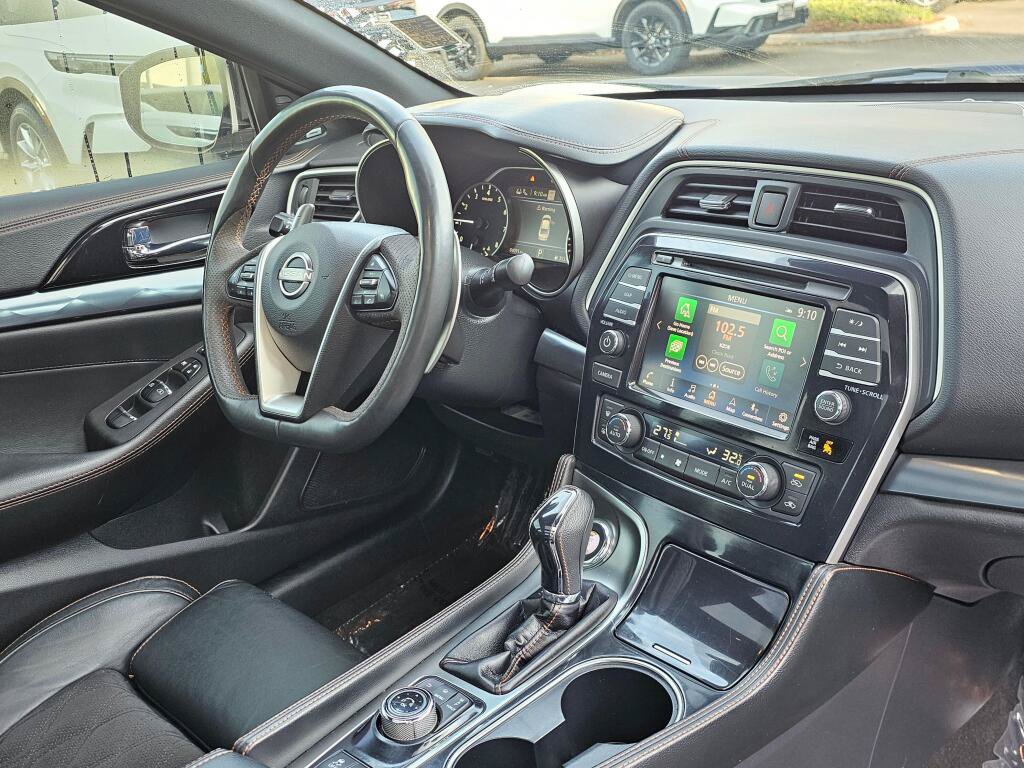 Used 2023 Nissan Maxima SR FWD image 10