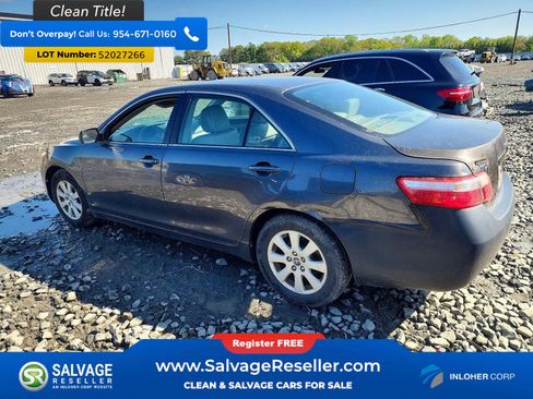 Used 2009 Toyota Camry FWD image 3