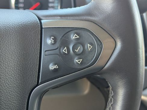 Used 2015 Chevrolet Suburban LTZ image 26