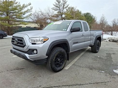 Certified 2023 Toyota Tacoma SR5 w/ SX Package image 3