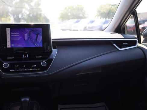 Used 2023 Toyota Corolla SE FWD image 24