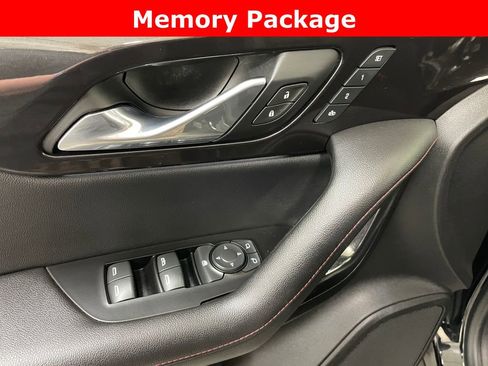 Certified 2020 Chevrolet Blazer RS FWD image 11
