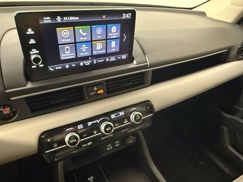 Used 2025 Honda Pilot EX-L image 21