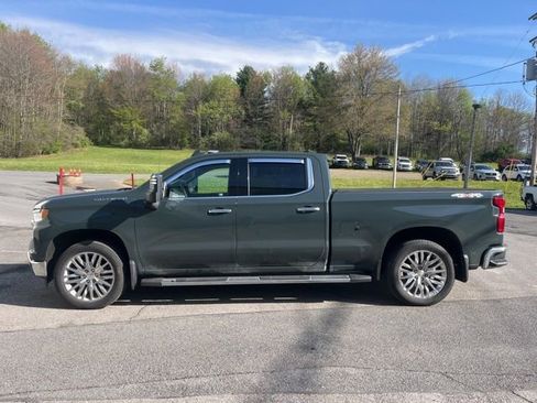 Used 2025 Chevrolet Silverado 1500 LTZ w/ Technology Package AWD/4WD image 9