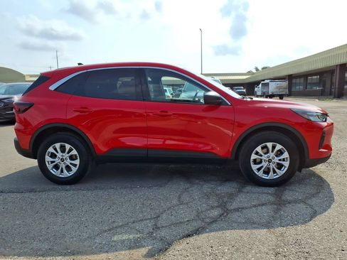 Used 2024 Ford Escape Active AWD/4WD image 6