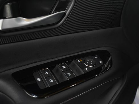 Used 2025 Nissan Murano SV image 21