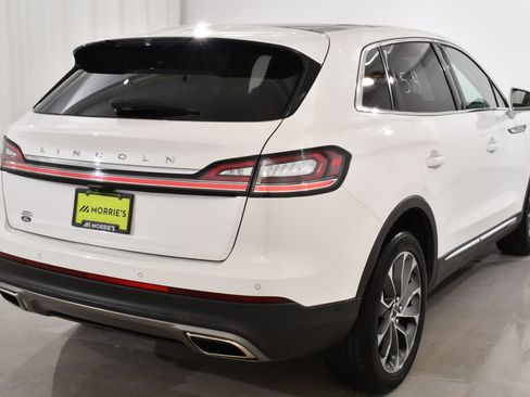 Used 2022 Lincoln Nautilus Reserve w/ Equipment Group 201A AWD/4WD image 12