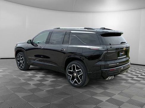 New 2026 Chevrolet Traverse High Country w/ LPO, Floor Liner Package AWD/4WD image 3