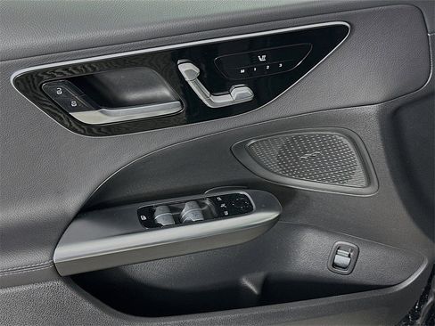 Certified 2025 Mercedes-Benz C 300 Sedan image 17