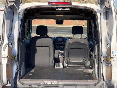 Used 2019 Ford Transit Connect XL FWD image 18