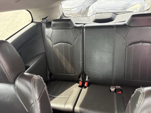 Used 2017 Chevrolet Traverse Premier w/ LPO, 'HIT The Road' Package image 15