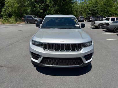 Used 2025 Jeep Grand Cherokee Laredo X