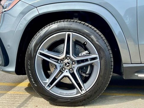 Certified 2026 Mercedes-Benz GLS 450 4MATIC image 12