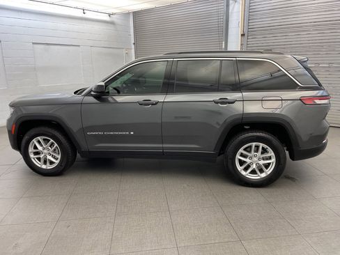 Certified 2025 Jeep Grand Cherokee Laredo X w/ Trailer Tow Package image 8