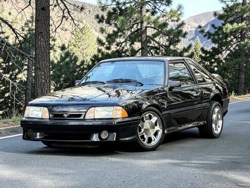 Used 1993 Ford Mustang Cobra image 1