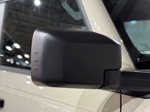 New 2026 Ford Bronco Badlands AWD/4WD image 13