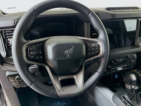 New 2025 Ford Bronco Badlands w/ Sasquatch Package image 9