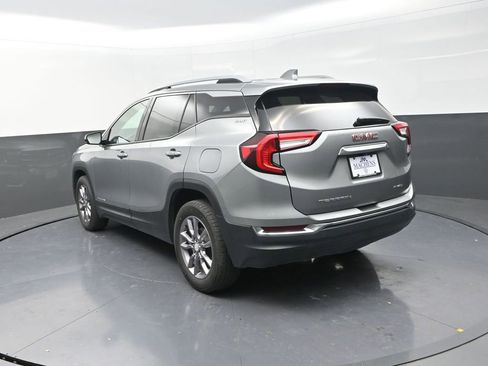 Used 2023 GMC Terrain SLT image 6