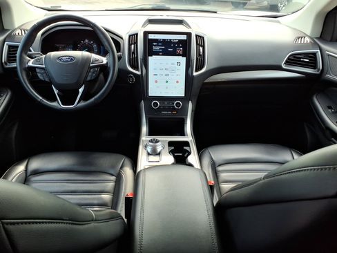 Certified 2024 Ford Edge SEL AWD/4WD image 12