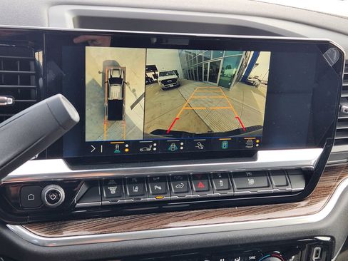 New 2026 Chevrolet Silverado 3500 LT image 17