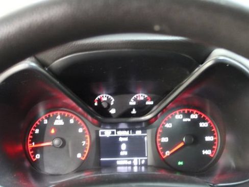 Used 2015 GMC Canyon 2WD Crew Cab w/ Convenience Package image 17