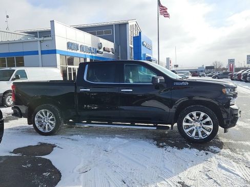 Used 2022 Chevrolet Silverado 1500 High Country image 12