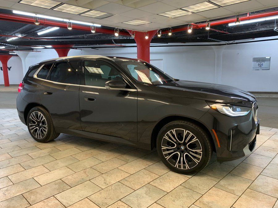 Used 2025 BMW X3 xDrive30i w/ Premium Package AWD/4WD image 8