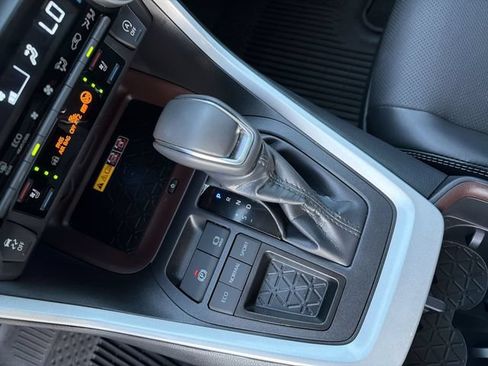 Certified 2025 Toyota RAV4 Limited w/ Advanced Technology Package FWD image 24