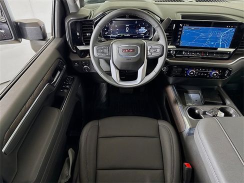 New 2025 GMC Sierra 2500 SLT w/ Texas SLT Premium Package image 15