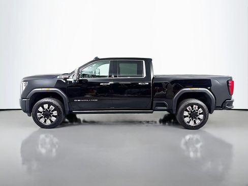 Used 2025 GMC Sierra 3500 Denali w/ Denali Reserve Package AWD/4WD image 9