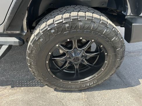 Used 2016 Jeep Wrangler Unlimited Sport w/ Max Tow Package AWD/4WD image 37