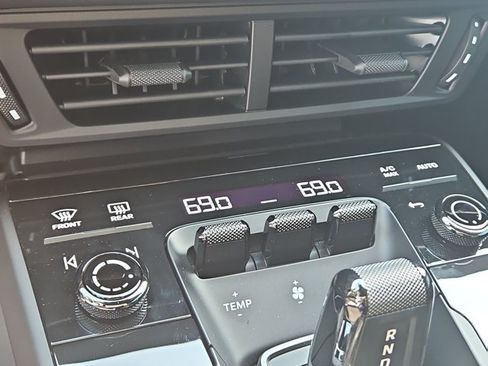 Certified 2026 Porsche 911 Carrera 4 GTS AWD/4WD image 32