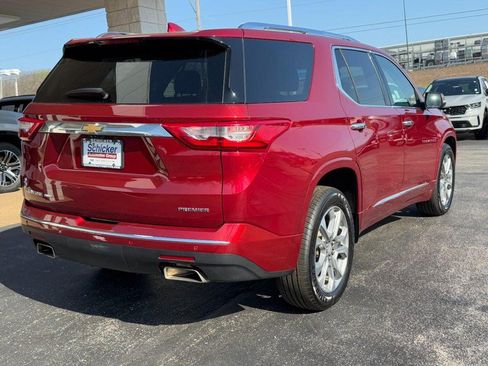 Used 2021 Chevrolet Traverse Premier w/ LPO, Floor Liner Package AWD/4WD image 3